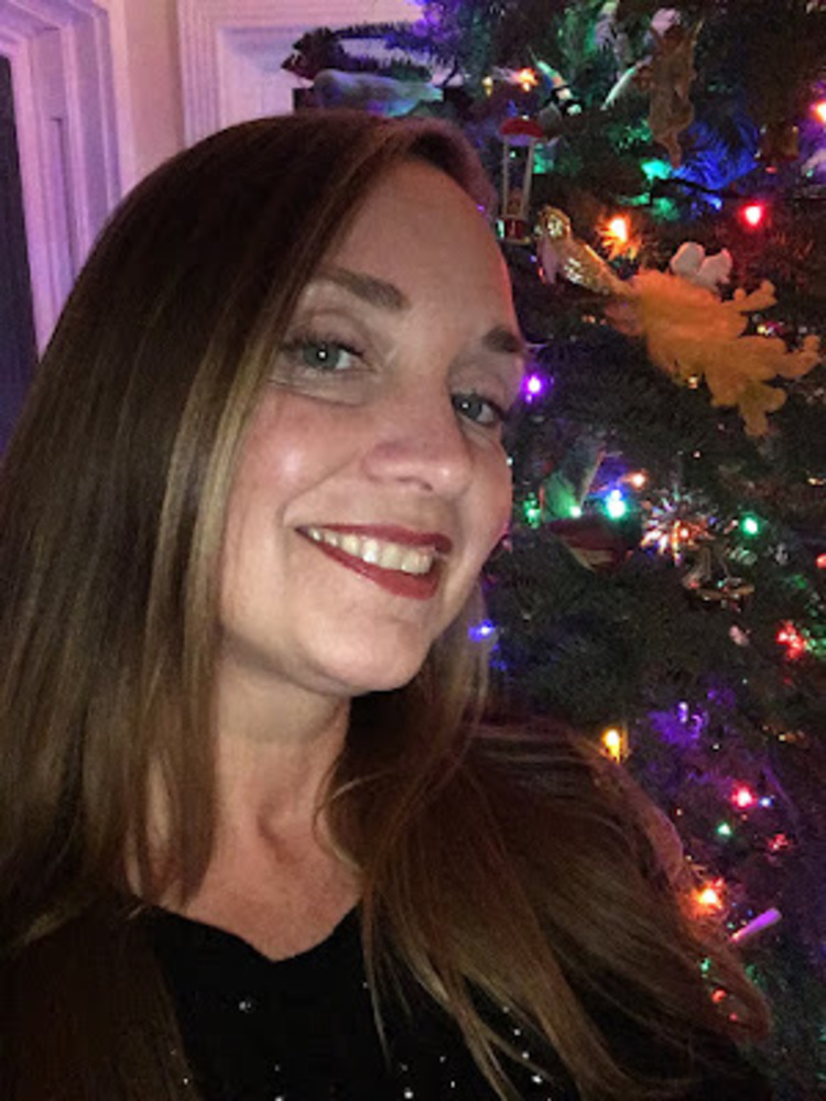 Meet your Posher, Jennifer